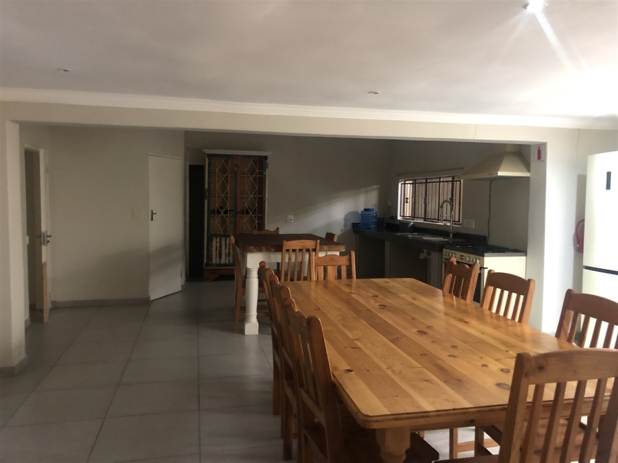 7 Bedroom Property for Sale in Parys Free State